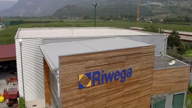聚氨酯防水涂料：性能与选择的考量